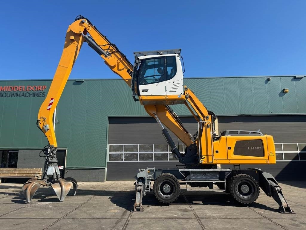 Liebherr LH 30 M - Manipulador de materiales: foto 1 Liebherr LH 30 M - Manipulador de materiales: foto 1