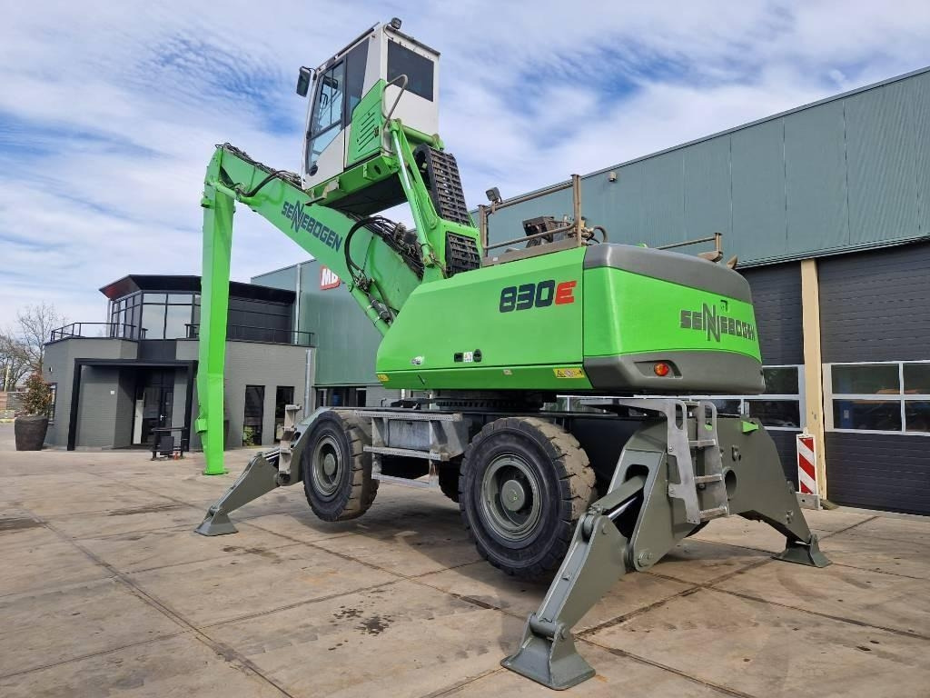 Sennebogen 830M E HD - Manipulador de materiales: foto 2 Sennebogen 830M E HD - Manipulador de materiales: foto 2