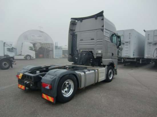 MAN TGX 18.510 4x2, XXL, Intarder, Euro 6 Schubbodenhydraulik New Model TG3 - Cabeza tractora: foto 4 MAN TGX 18.510 4x2, XXL, Intarder, Euro 6 Schubbodenhydraulik New Model TG3 - Cabeza tractora: foto 4