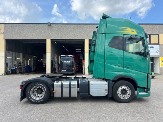Volvo FH 13.500, XL Standklima, Retarder, Alufelgen - Cabeza tractora: foto 5 Volvo FH 13.500, XL Standklima, Retarder, Alufelgen - Cabeza tractora: foto 5