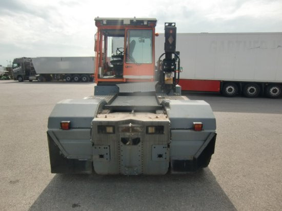 MAFI Hofschlepper MT32Z - Tractor industrial: foto 5 MAFI Hofschlepper MT32Z - Tractor industrial: foto 5
