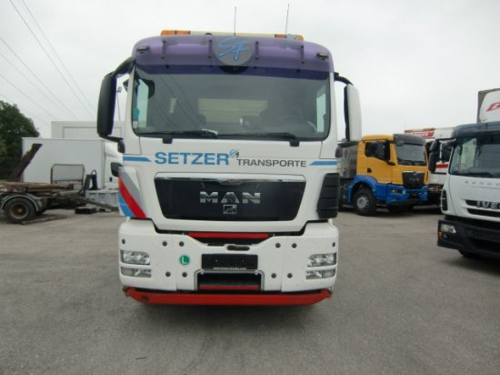 MAN TGS 26.400 3-Seitenkipper, 6x2-2 Lenkachse HIAB 144ES -3DUO - Camión volquete, Camión grúa: foto 2 MAN TGS 26.400 3-Seitenkipper, 6x2-2 Lenkachse HIAB 144ES -3DUO - Camión volquete, Camión grúa: foto 2