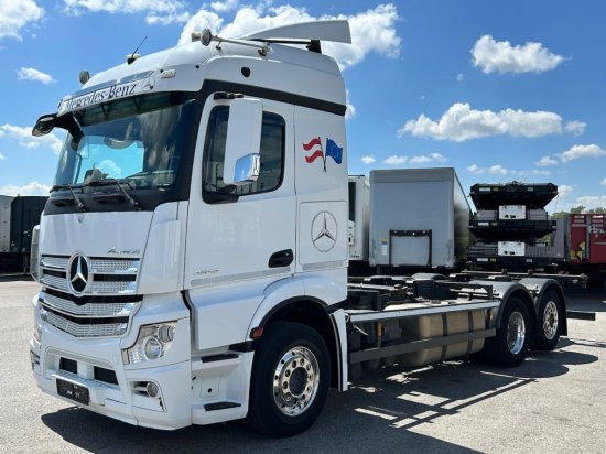 Mercedes-Benz Actros 2545 6x2 BDF E6, Retarder, Alufelgen - Camión portacontenedore/ Intercambiable: foto 1 Mercedes-Benz Actros 2545 6x2 BDF E6, Retarder, Alufelgen - Camión portacontenedore/ Intercambiable: foto 1