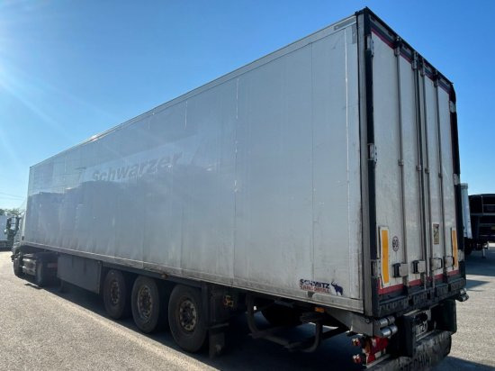 Schmitz SCB S3B, Rohrbahnen, Fleischbahnen, Schmitz Aggregat Liftachse - Semirremolque isotérmico: foto 4 Schmitz SCB S3B, Rohrbahnen, Fleischbahnen, Schmitz Aggregat Liftachse - Semirremolque isotérmico: foto 4