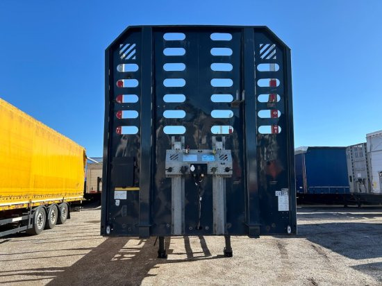 Schwarzmüller Holzauflieger, 8 Rungenpaare, SAF-Achsen, Liftachse - Semirremolque maderero: foto 2 Schwarzmüller Holzauflieger, 8 Rungenpaare, SAF-Achsen, Liftachse - Semirremolque maderero: foto 2