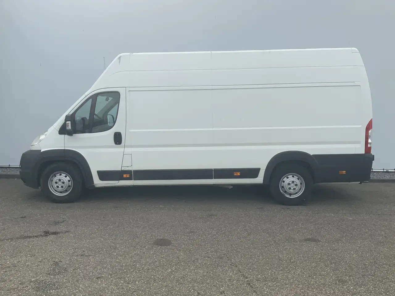 Furgón Citroen Jumper 35 2.2 HDI L4H3 Maxi (motor lampje brand !!) Airco: foto 8