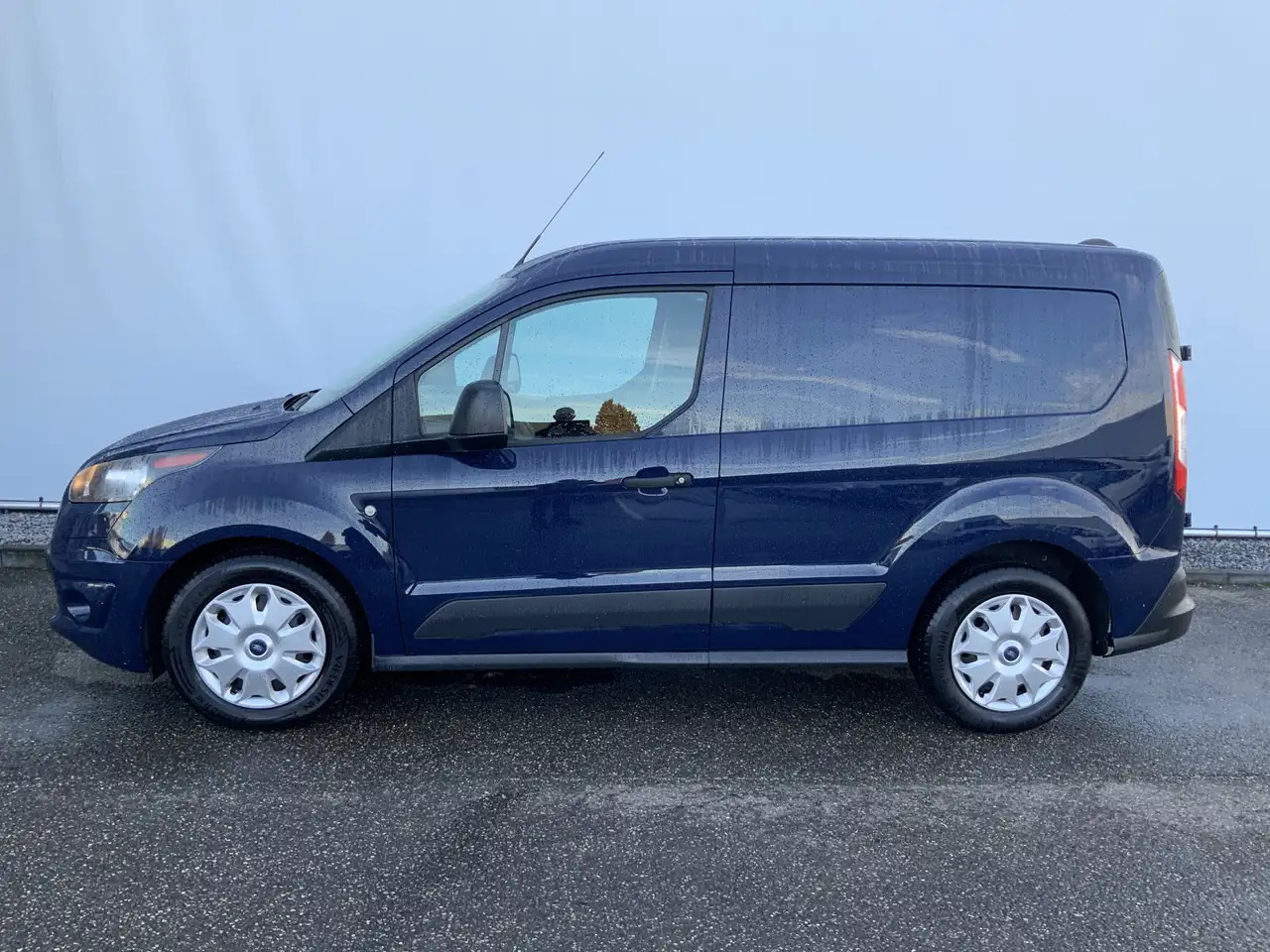 Ford Transit Connect 1.5 TDCI L1 Trend Airco Cruise Trekhaak 1200 kg Ca - Furgoneta pequeña: foto 3 Ford Transit Connect 1.5 TDCI L1 Trend Airco Cruise Trekhaak 1200 kg Ca - Furgoneta pequeña: foto 3