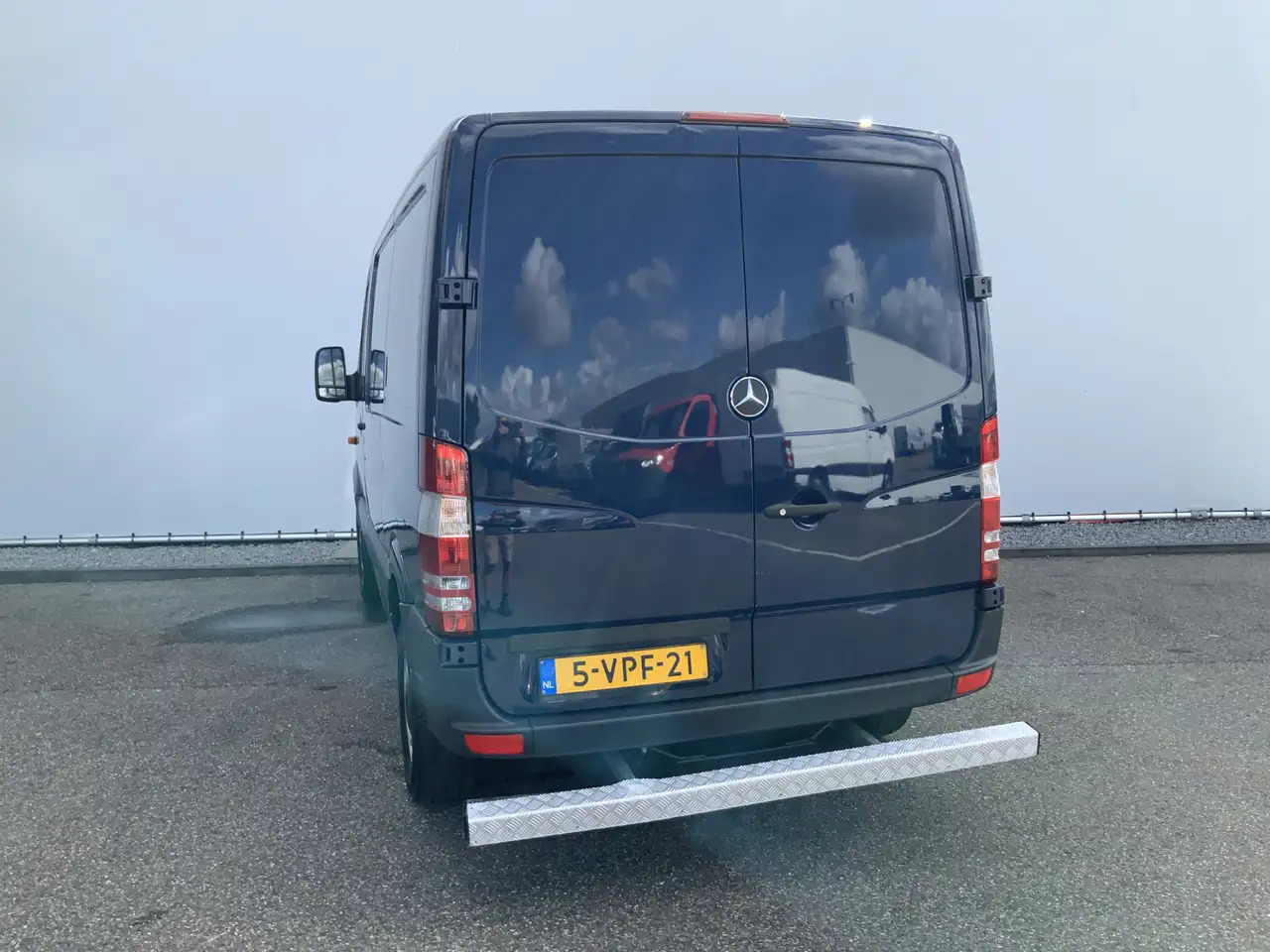Mercedes-Benz Sprinter 210 2.2 CDI 325 L1H1 Airco Cruise 3 Zits Opstap Ba - Furgón: foto 2 Mercedes-Benz Sprinter 210 2.2 CDI 325 L1H1 Airco Cruise 3 Zits Opstap Ba - Furgón: foto 2