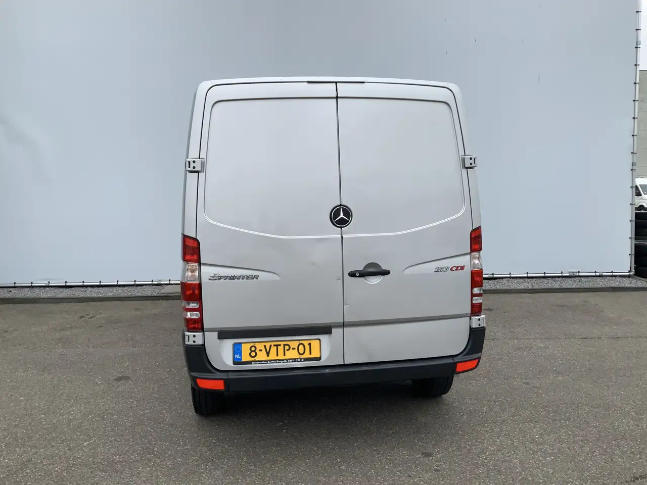 Mercedes-Benz Sprinter 213 2.2 CDI 325 L1H1 Airco Cruise Euro 4 - Furgón: foto 2 Mercedes-Benz Sprinter 213 2.2 CDI 325 L1H1 Airco Cruise Euro 4 - Furgón: foto 2
