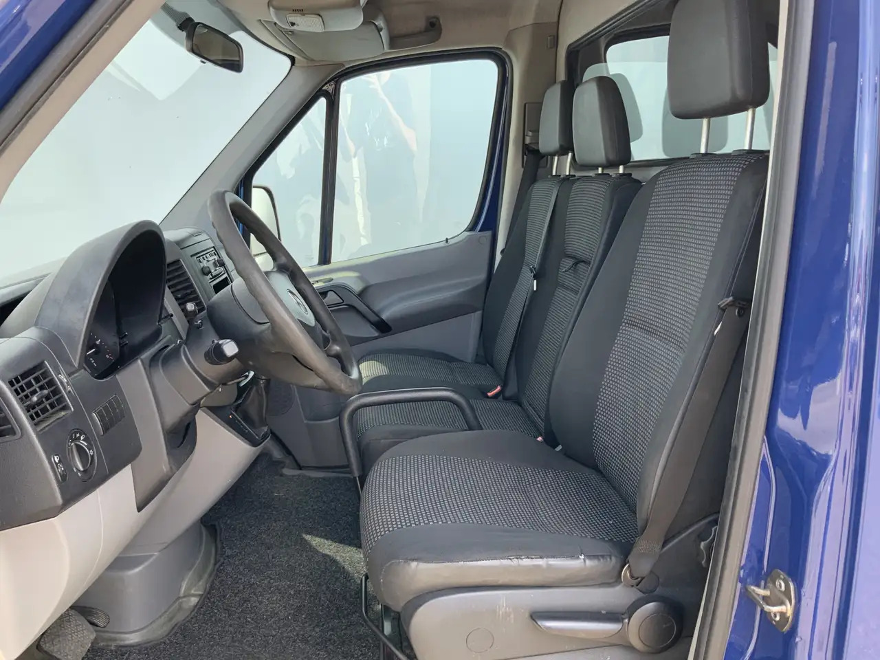 Mercedes-Benz Sprinter 218 3.0 CDI 325 HDL1H1 Automaat Cruise Airco 3 Zit - Furgón: foto 4 Mercedes-Benz Sprinter 218 3.0 CDI 325 HDL1H1 Automaat Cruise Airco 3 Zit - Furgón: foto 4