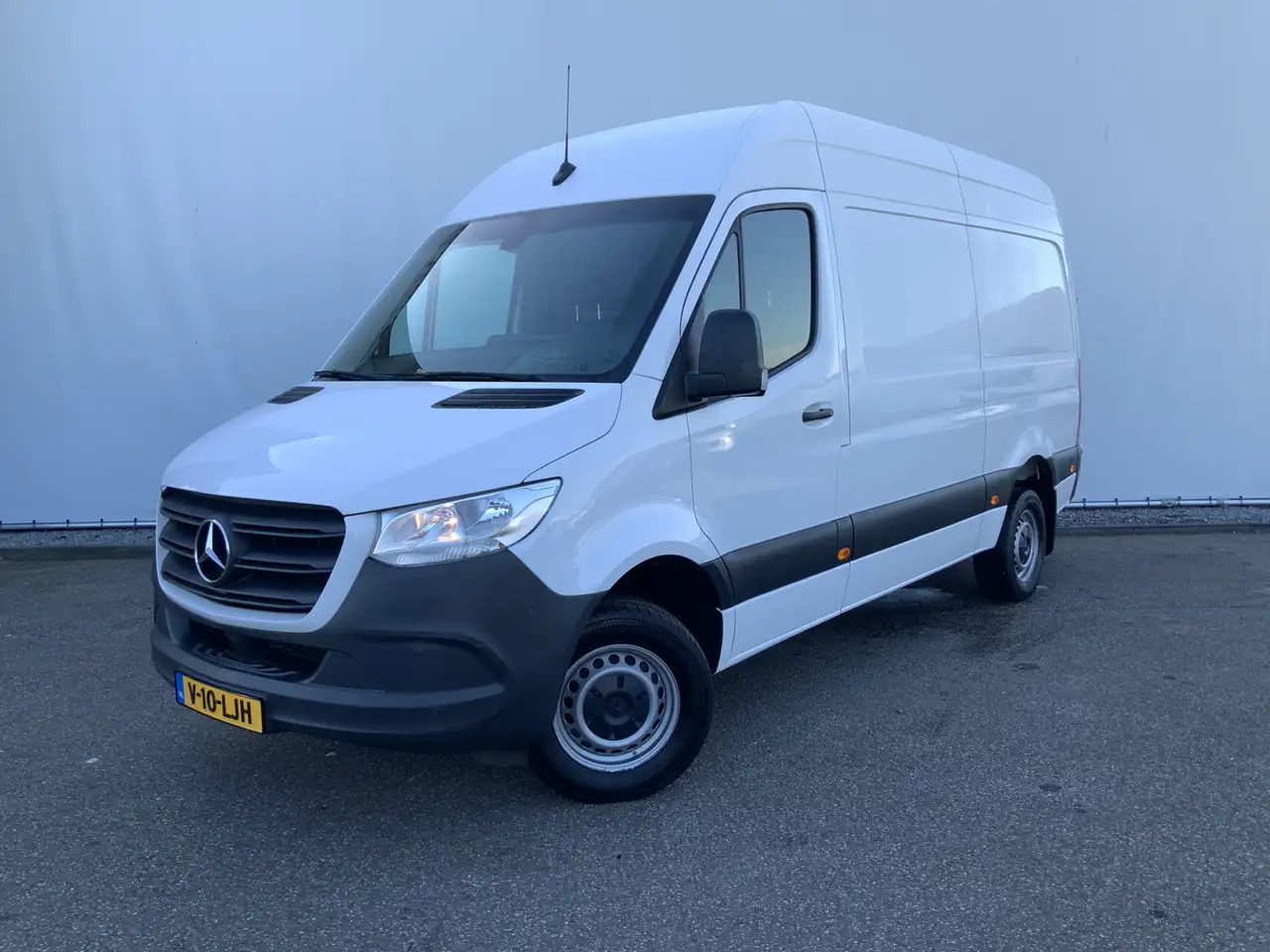 Furgón Mercedes-Benz Sprinter 319 3.0 CDI L2H2 Automaat Airco Navi Cruise Leer 3: foto 1