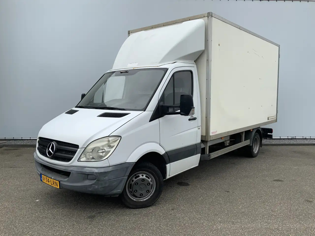 Mercedes-Benz Sprinter 513 2.2 CDI 432 Meubelbak & Deuren 3 Zits Cruise T - Furgoneta caja cerrada: foto 1 Mercedes-Benz Sprinter 513 2.2 CDI 432 Meubelbak & Deuren 3 Zits Cruise T - Furgoneta caja cerrada: foto 1