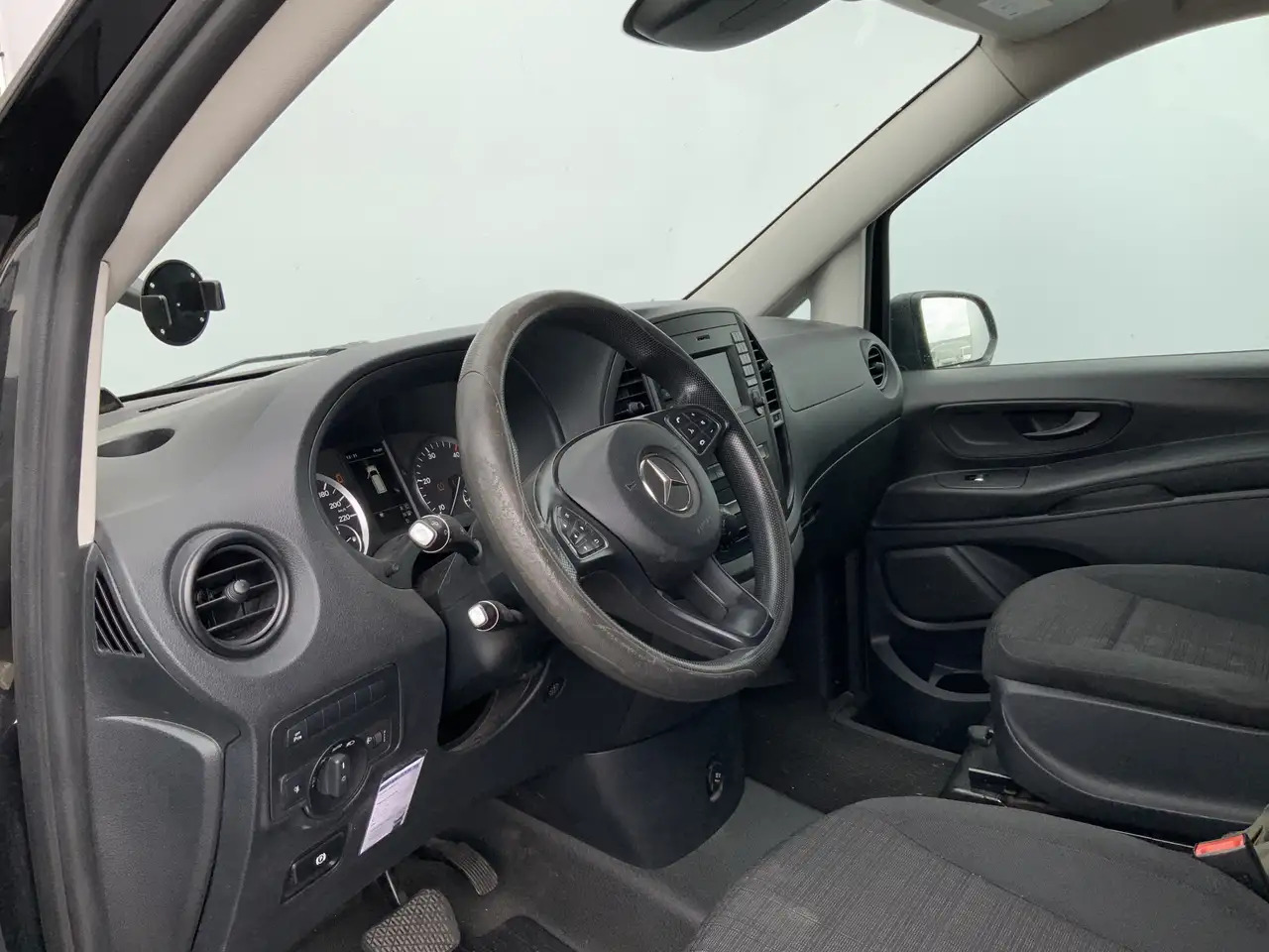 Mercedes-Benz Vito 116 CDI Lang Automaat Airco Cruise Camera Navi Sid - Furgón: foto 4 Mercedes-Benz Vito 116 CDI Lang Automaat Airco Cruise Camera Navi Sid - Furgón: foto 4