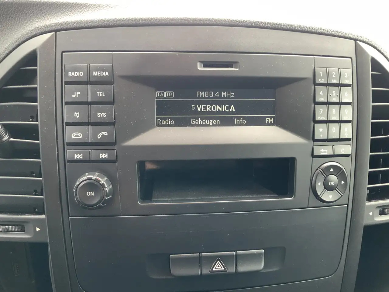 Furgoneta frigorifica Mercedes-Benz Vito koeling konvekta Koelauto 111 CDI Functional Lang: foto 9