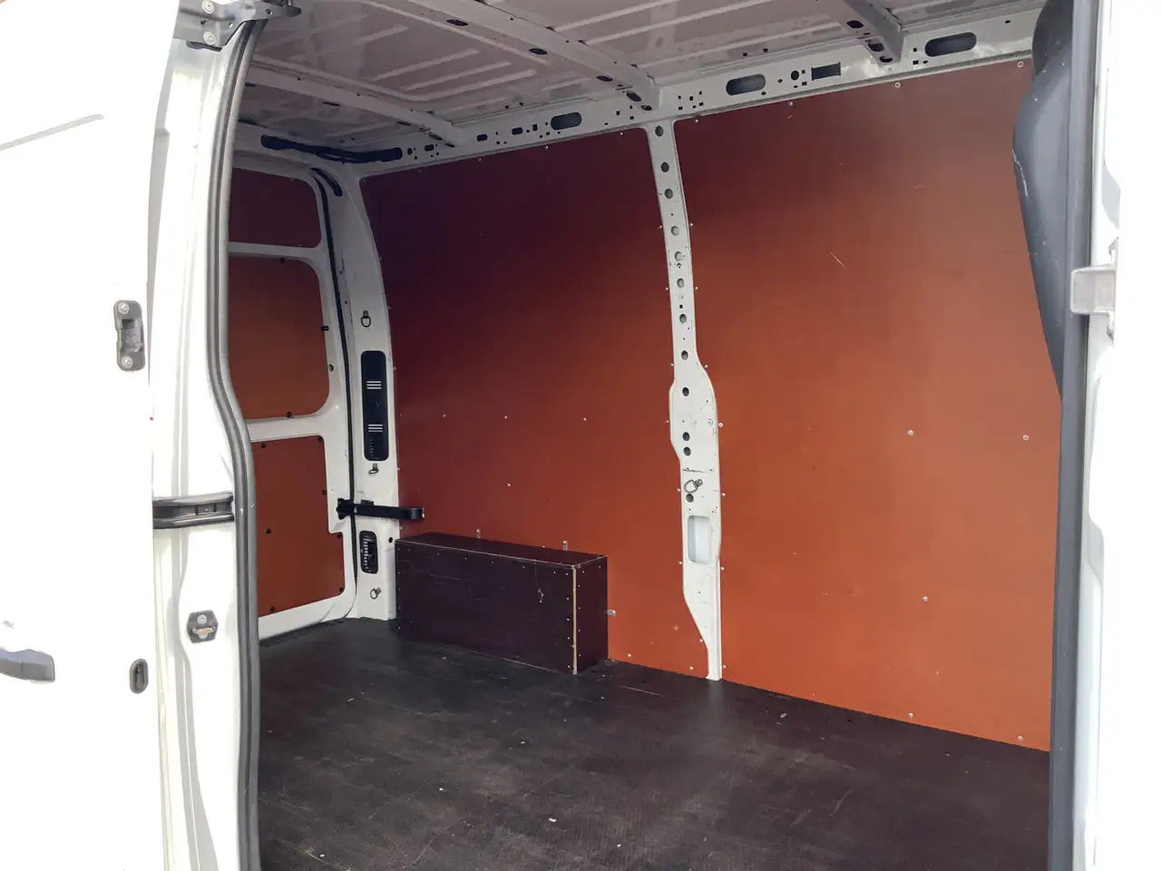 Furgón Nissan NV400 2.3 dCi L2H2 Optima L2H2 Airco Cruise Trekhaak 250: foto 19