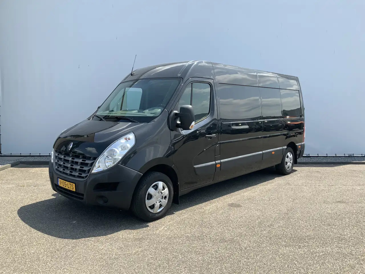 Renault Master T35 2.3 dCi L3H3 Eco Maxi Airco 3 Zits Trekhaak 25 - Furgón: foto 1 Renault Master T35 2.3 dCi L3H3 Eco Maxi Airco 3 Zits Trekhaak 25 - Furgón: foto 1
