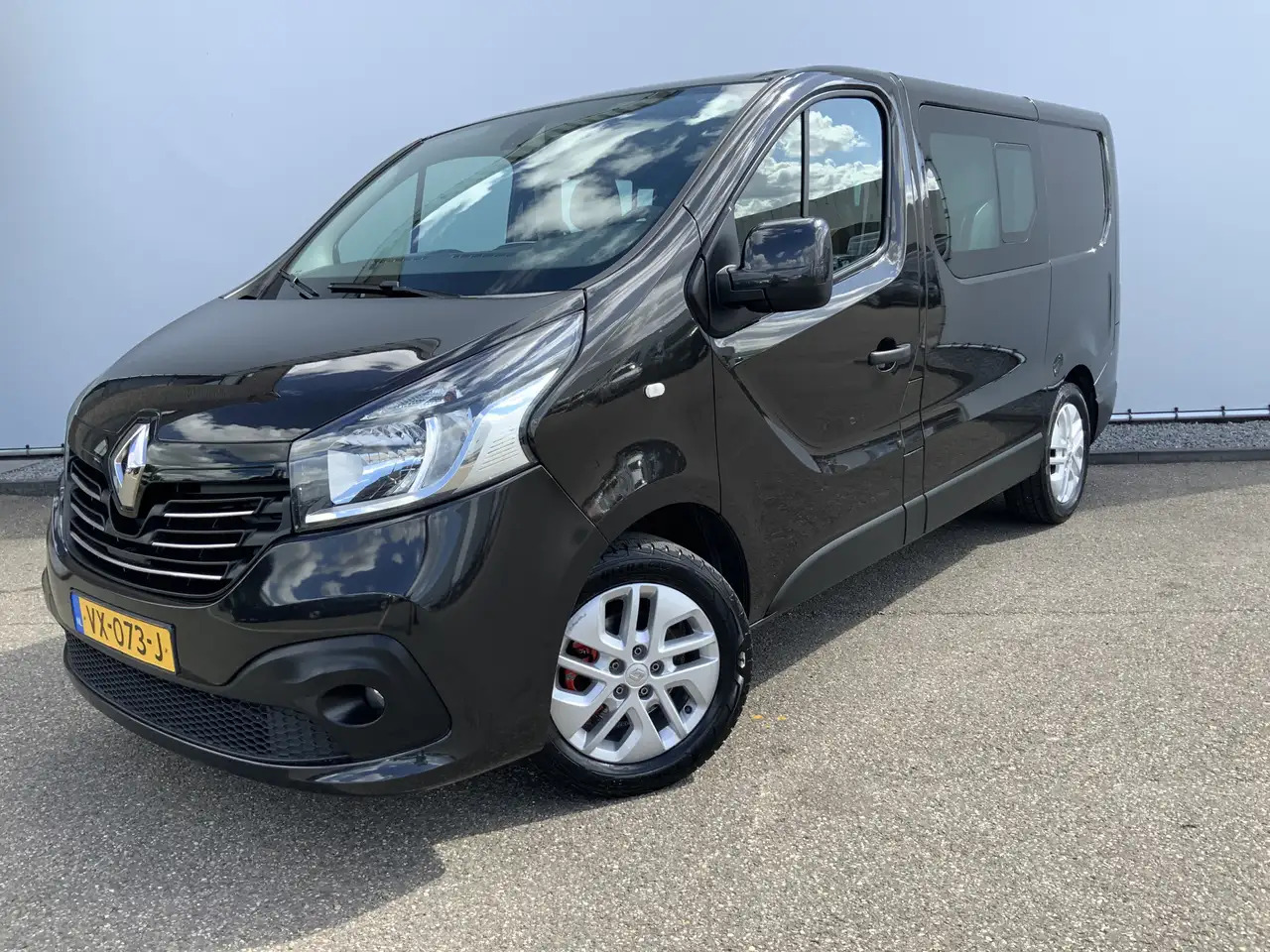 Renault Trafic 1.6 dCi T27 L1H1 Dub Cab Airco Cruise 6 Zits Alu V - Furgoneta combi: foto 1 Renault Trafic 1.6 dCi T27 L1H1 Dub Cab Airco Cruise 6 Zits Alu V - Furgoneta combi: foto 1