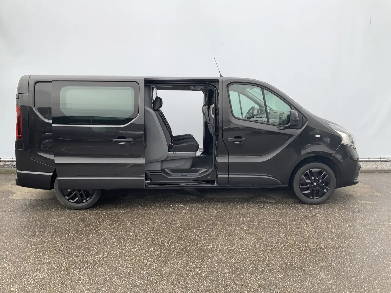 Furgoneta combi Renault Trafic 1.6 dCi T29 L2H1 Dub Cab 5 Zits Airco Cruise Navi: foto 11