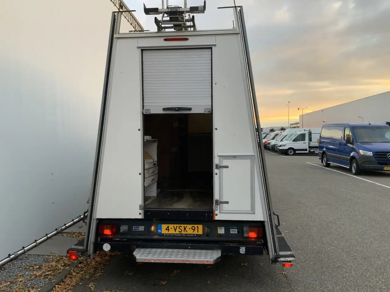 Leasing de Volkswagen Crafter 35 2.0 TDI L3H1 Glasresteel Airco Cruise 3 Zits UI Volkswagen Crafter 35 2.0 TDI L3H1 Glasresteel Airco Cruise 3 Zits UI: foto 13 Leasing de Volkswagen Crafter 35 2.0 TDI L3H1 Glasresteel Airco Cruise 3 Zits UI Volkswagen Crafter 35 2.0 TDI L3H1 Glasresteel Airco Cruise 3 Zits UI: foto 13