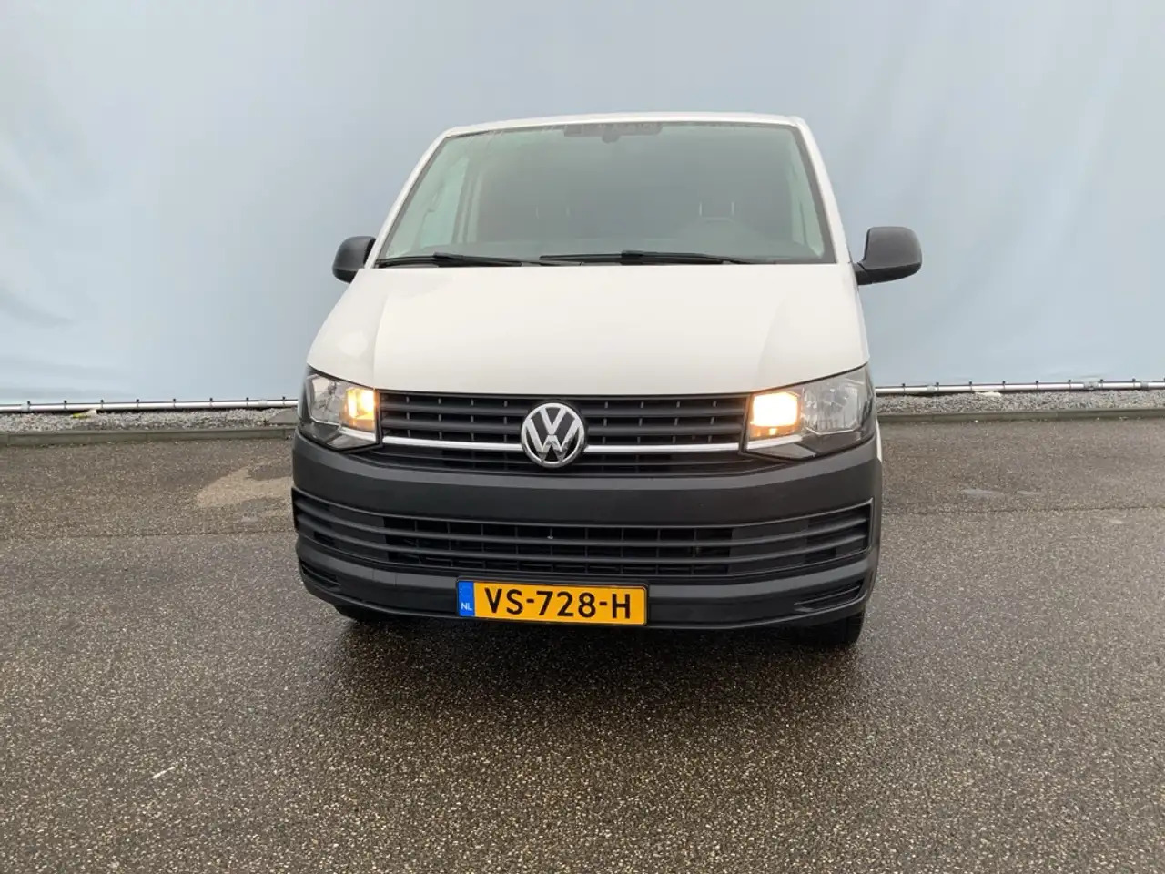 Volkswagen T6 Transporter 2.0 TDI L1H1 Comfortline Airco Navi Trekhaak 2200 - Furgón: foto 2 Volkswagen T6 Transporter 2.0 TDI L1H1 Comfortline Airco Navi Trekhaak 2200 - Furgón: foto 2