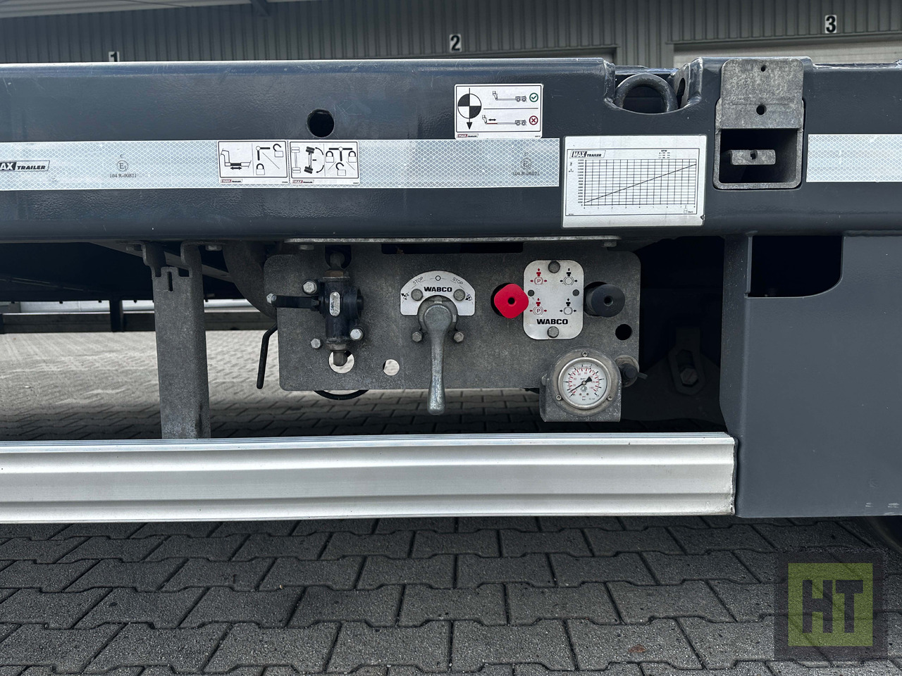 Faymonville MAX Trailer 4-Achs-Mega-Tele-Semi-niedrigbereift - Semirremolque góndola rebajadas: foto 5 Faymonville MAX Trailer 4-Achs-Mega-Tele-Semi-niedrigbereift - Semirremolque góndola rebajadas: foto 5