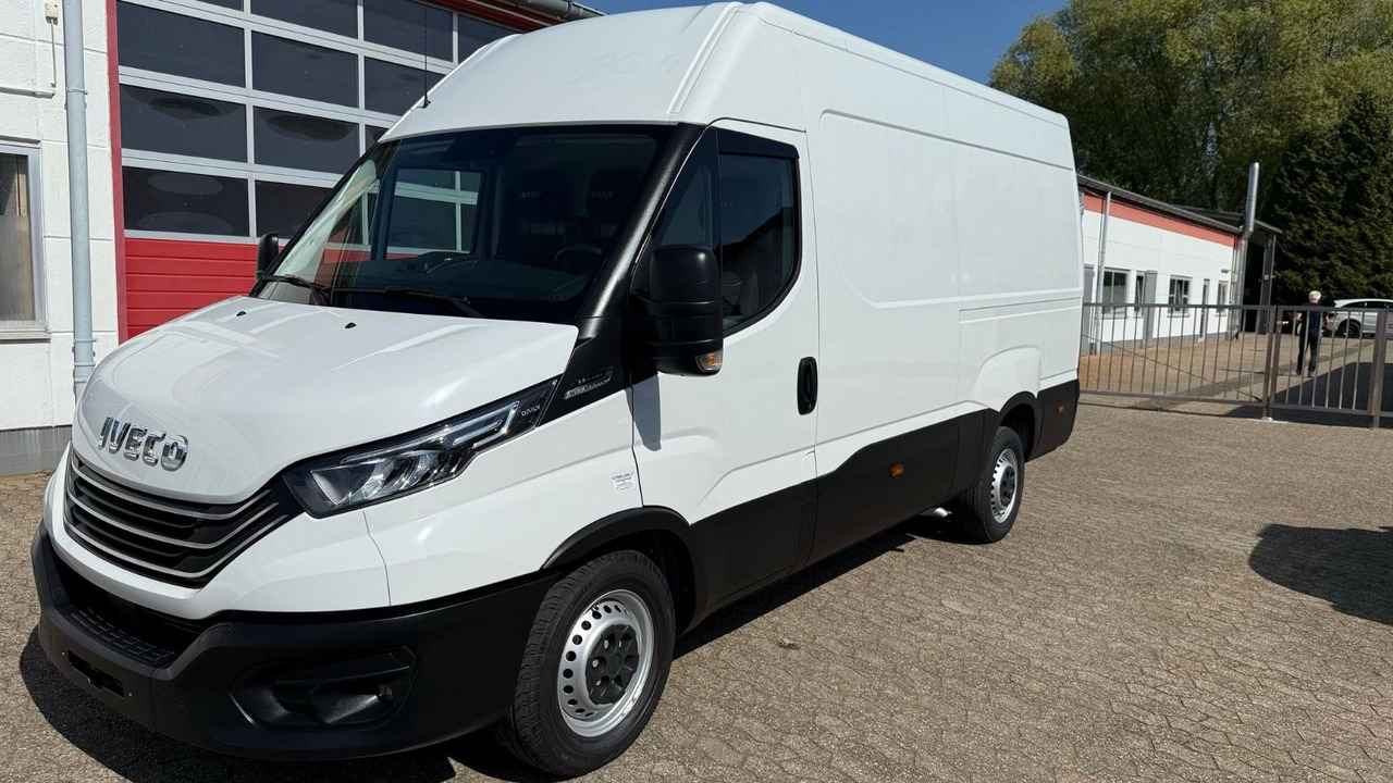 Iveco Daily 35S14 Transporter Kastenwagen L3H2 - Furgón: foto 1 Iveco Daily 35S14 Transporter Kastenwagen L3H2 - Furgón: foto 1