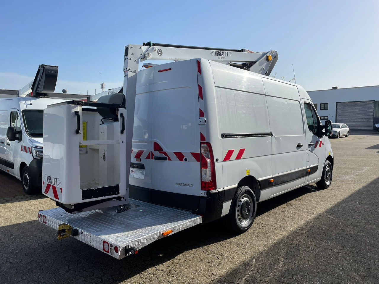 Renault Master Hubarbeitsbühne Time Versalift ETL-32-125 - Camión con plataforma elevadora: foto 4 Renault Master Hubarbeitsbühne Time Versalift ETL-32-125 - Camión con plataforma elevadora: foto 4