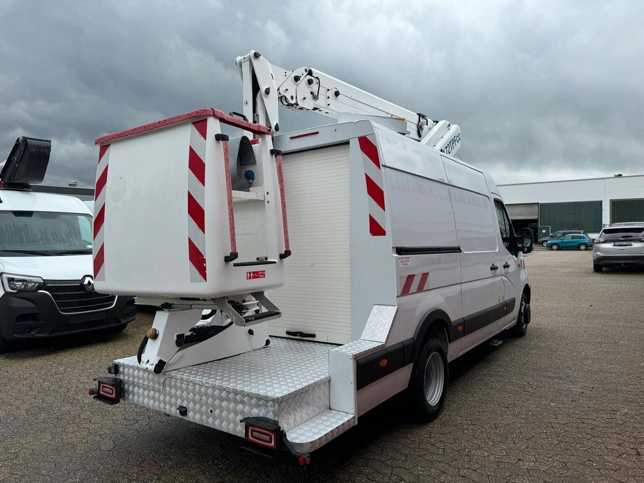 Renault Master L3H2 Steiger France Elévateur 172 TPFcc - Camión con plataforma elevadora: foto 4 Renault Master L3H2 Steiger France Elévateur 172 TPFcc - Camión con plataforma elevadora: foto 4