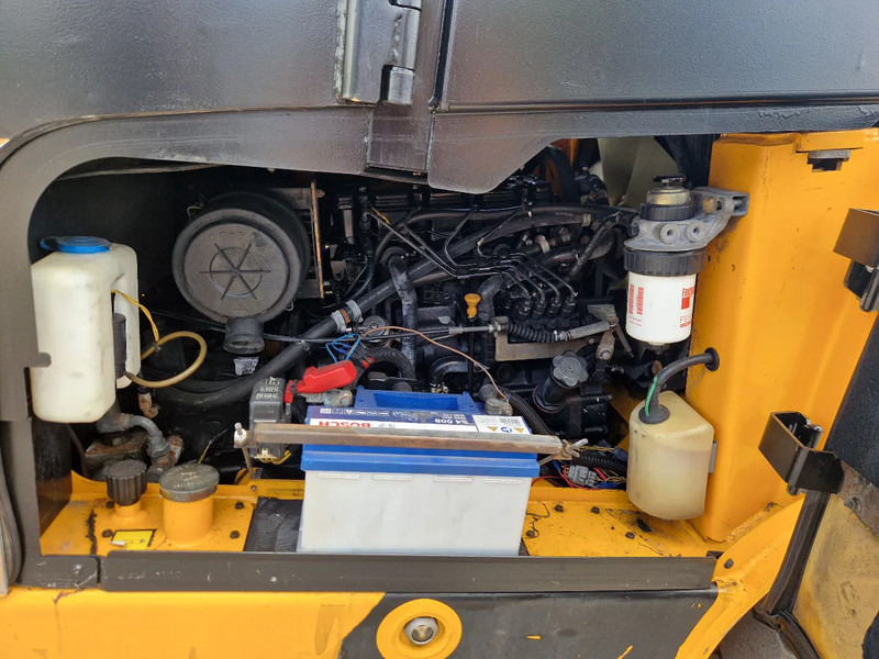 JBC TLT35D Teletruk - Carretilla elevadora diésel: foto 5 JBC TLT35D Teletruk - Carretilla elevadora diésel: foto 5