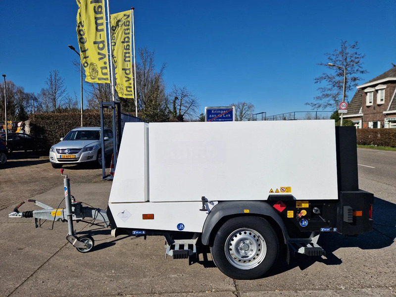 Kaeser M82 in zeer nette staat! - Compresor de aire: foto 1 Kaeser M82 in zeer nette staat! - Compresor de aire: foto 1