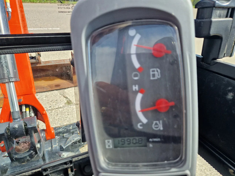 Leasing de Kubota KX019-4 met 1990 uur Kubota KX019-4 met 1990 uur: foto 9