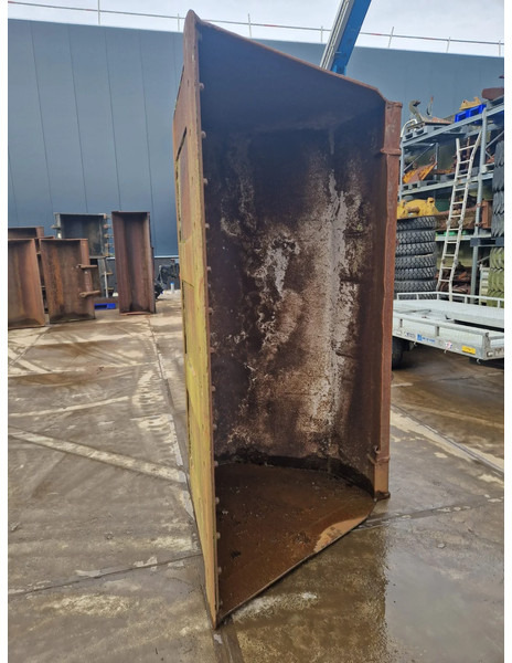 Volvo dichte wielladerbak 2.24m. breed - Cazo para Maquinaria de construcción: foto 3 Volvo dichte wielladerbak 2.24m. breed - Cazo para Maquinaria de construcción: foto 3