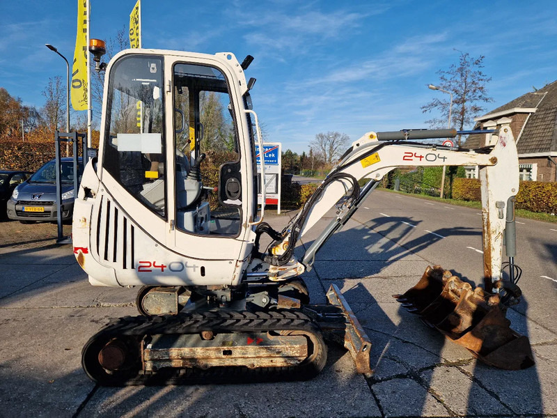 WACKER NEUSON 2404RD kan op een helling draaien - Miniexcavadora: foto 3 WACKER NEUSON 2404RD kan op een helling draaien - Miniexcavadora: foto 3