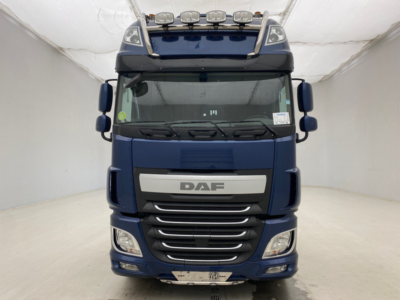 DAF XF106.460 Super Space Cab* - Cabeza tractora: foto 2 DAF XF106.460 Super Space Cab* - Cabeza tractora: foto 2