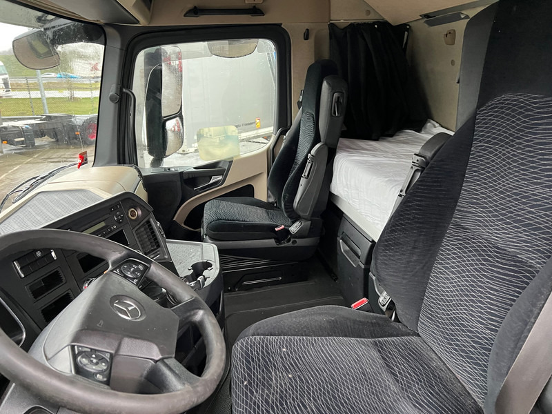 Cabeza tractora Mercedes-Benz Actros 1845 BigSpace: foto 7
