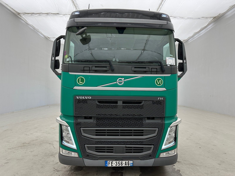 Volvo FH 460 Globetrotter - Cabeza tractora: foto 2 Volvo FH 460 Globetrotter - Cabeza tractora: foto 2