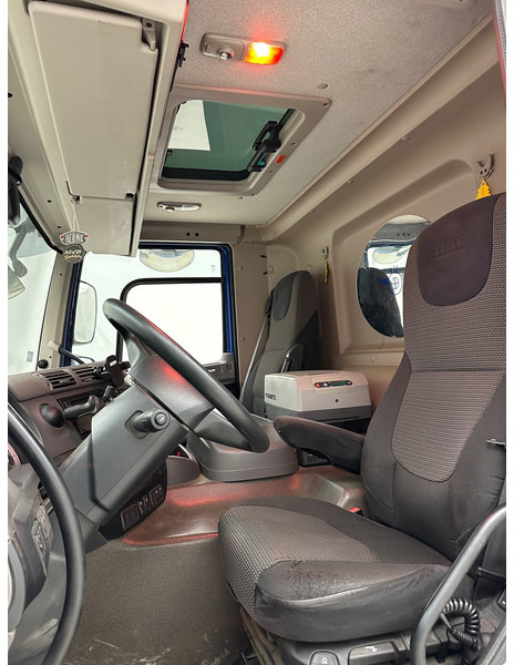 Camión multibasculante DAF CF 440 - 6x4: foto 11