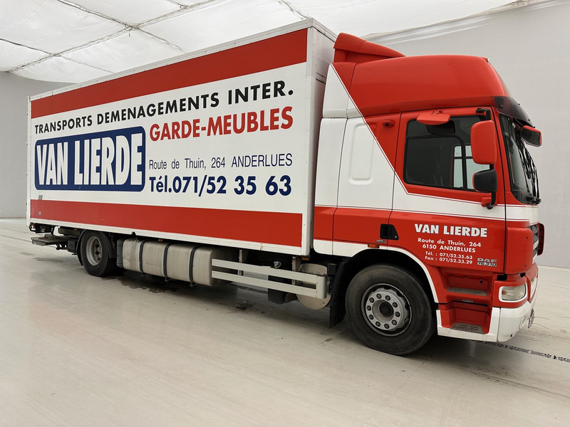 DAF CF75.310* - Camión caja cerrada: foto 3 DAF CF75.310* - Camión caja cerrada: foto 3