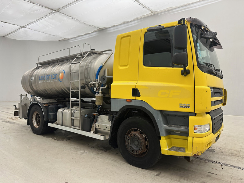 DAF CF85.360* - Camión cisterna: foto 3 DAF CF85.360* - Camión cisterna: foto 3