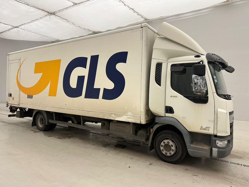 DAF LF 230* - Camión caja cerrada: foto 3 DAF LF 230* - Camión caja cerrada: foto 3
