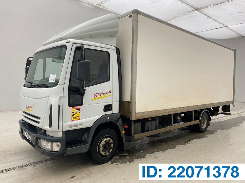 Iveco 120E17* - Camión caja cerrada: foto 1 Iveco 120E17* - Camión caja cerrada: foto 1