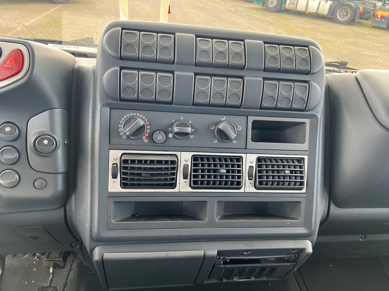Camión caja cerrada Iveco Eurocargo 65E13: foto 19