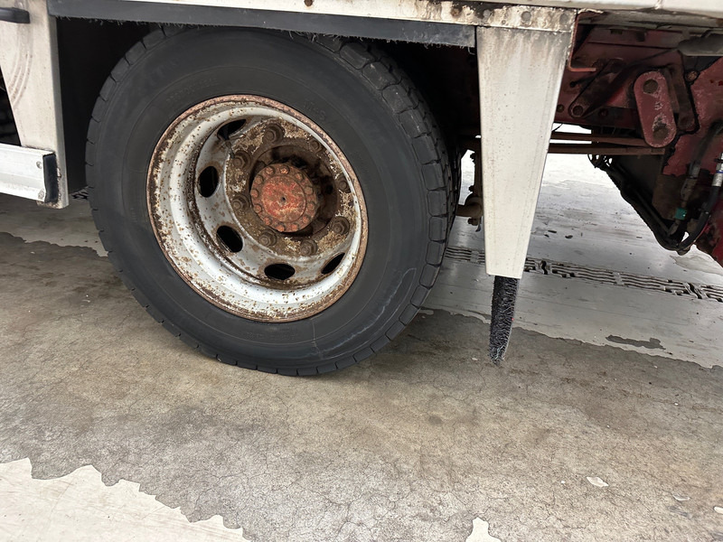 Camión frigorífico Iveco Eurocargo 80E17: foto 14