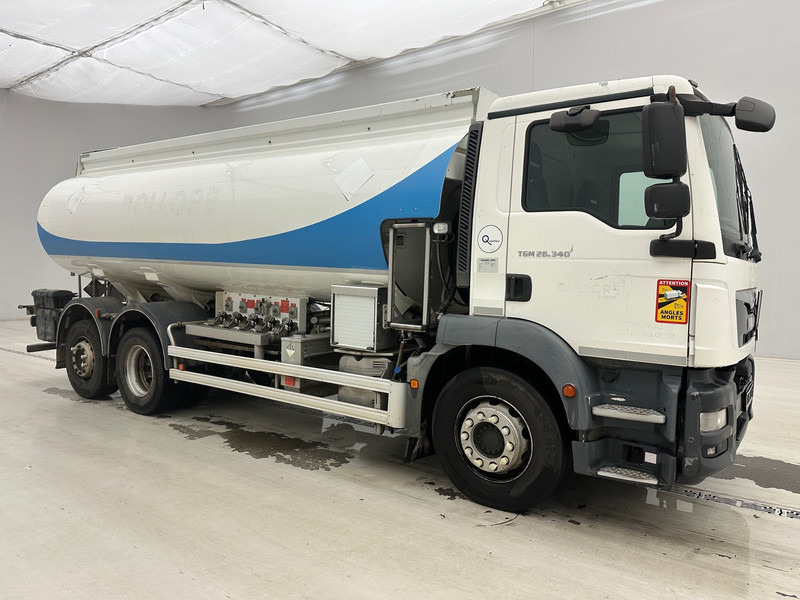 MAN TGM 26.340 - 6x2 - Camión cisterna: foto 3 MAN TGM 26.340 - 6x2 - Camión cisterna: foto 3