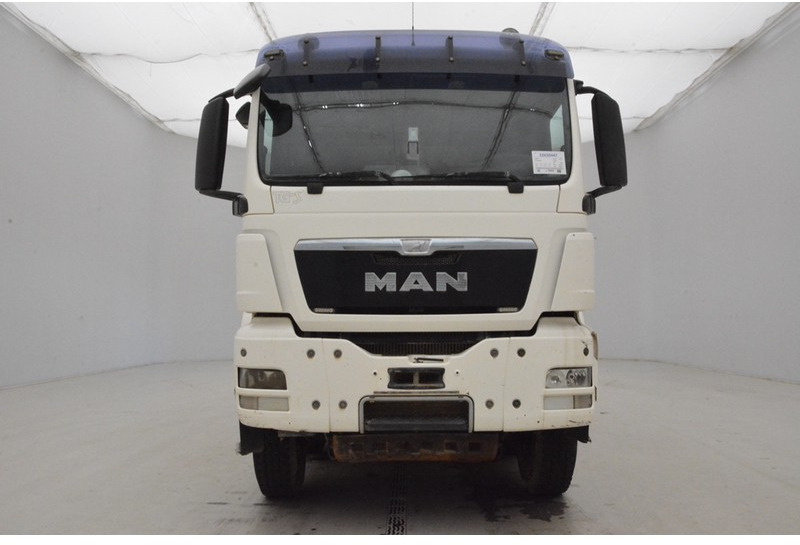 MAN TGS 35.480 - 8x4 "NON-EU" - Camión volquete: foto 2 MAN TGS 35.480 - 8x4 "NON-EU" - Camión volquete: foto 2