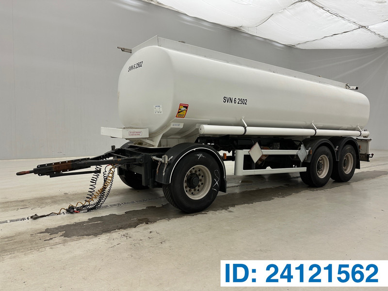 Magyar Alu tank 22000 L - Remolque cisterna: foto 1 Magyar Alu tank 22000 L - Remolque cisterna: foto 1