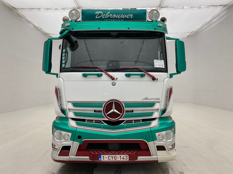 Mercedes-Benz Antos 1832 - Camión caja cerrada: foto 2 Mercedes-Benz Antos 1832 - Camión caja cerrada: foto 2