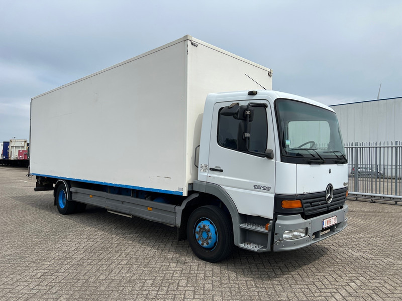 Mercedes-Benz Atego 1218 - Camión caja cerrada: foto 3 Mercedes-Benz Atego 1218 - Camión caja cerrada: foto 3