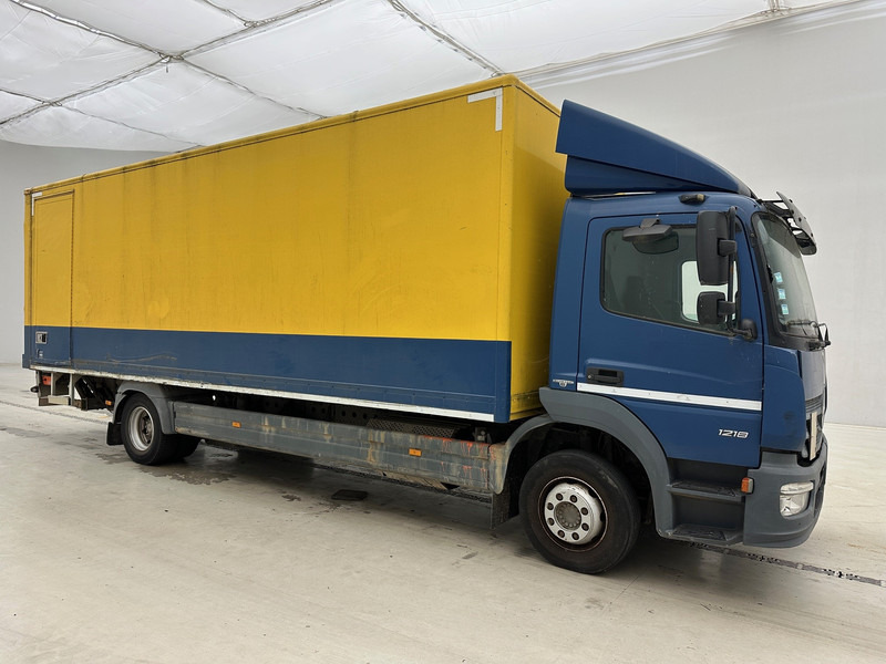 Mercedes-Benz Atego 1218 - Camión caja cerrada: foto 3 Mercedes-Benz Atego 1218 - Camión caja cerrada: foto 3
