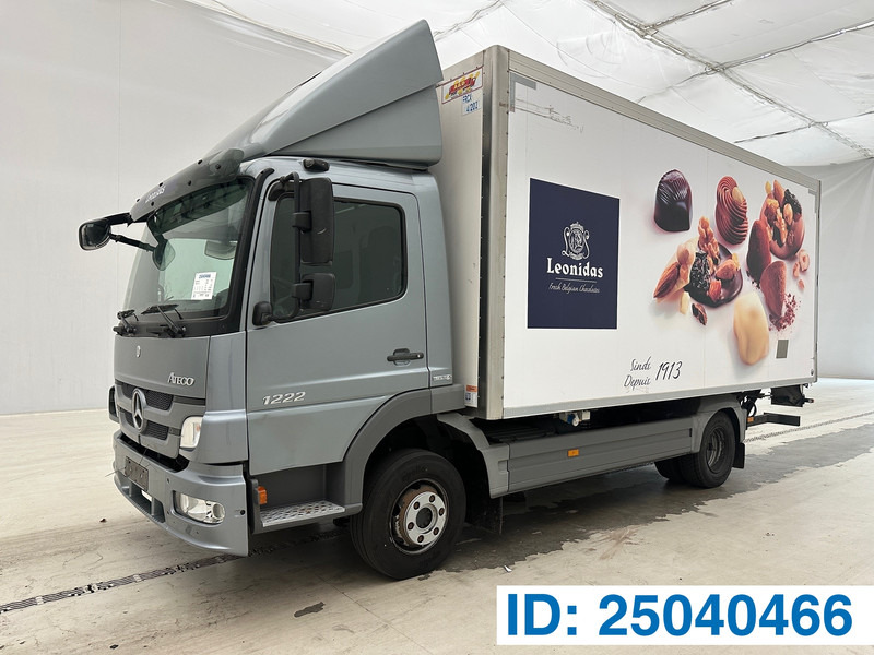 Mercedes-Benz Atego 1222 - Camión frigorífico: foto 1 Mercedes-Benz Atego 1222 - Camión frigorífico: foto 1